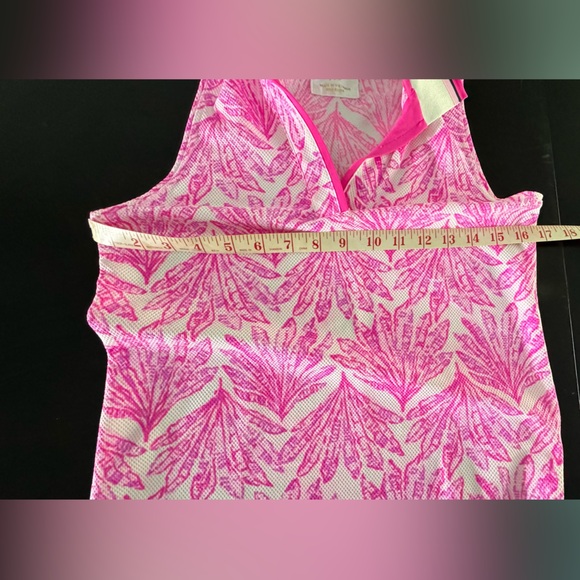 Lilly Pulitzer Luxletic Aila High
Rise Skort & Alister Polo Upf 50. MEDIUM - Picture 6 of 13